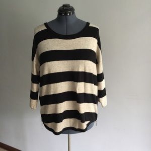 3/4 Sleeve Black & White Stripped Sweater